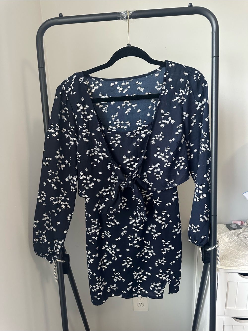 Abercrombie & Fitch Navy White Floral Tie-Front Mini Dress
